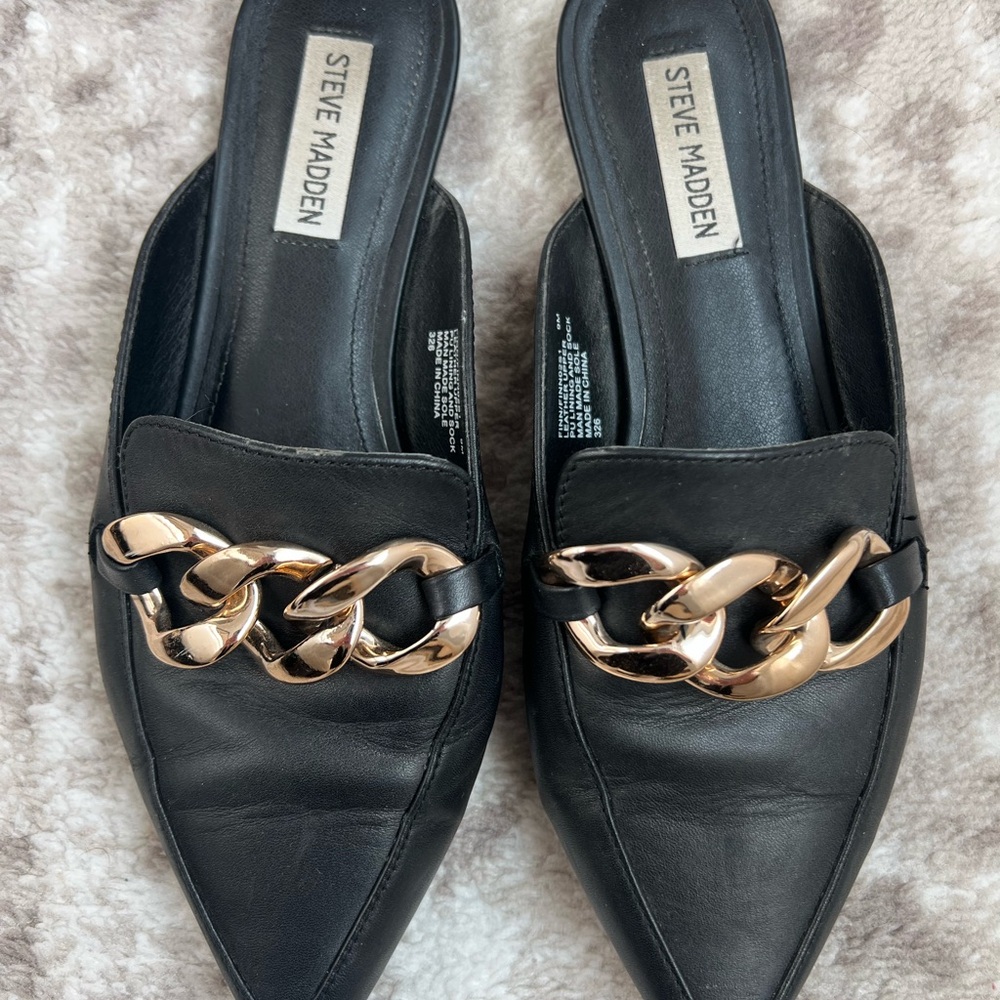 Steve Madden Black Flats with Gold Chain Accent